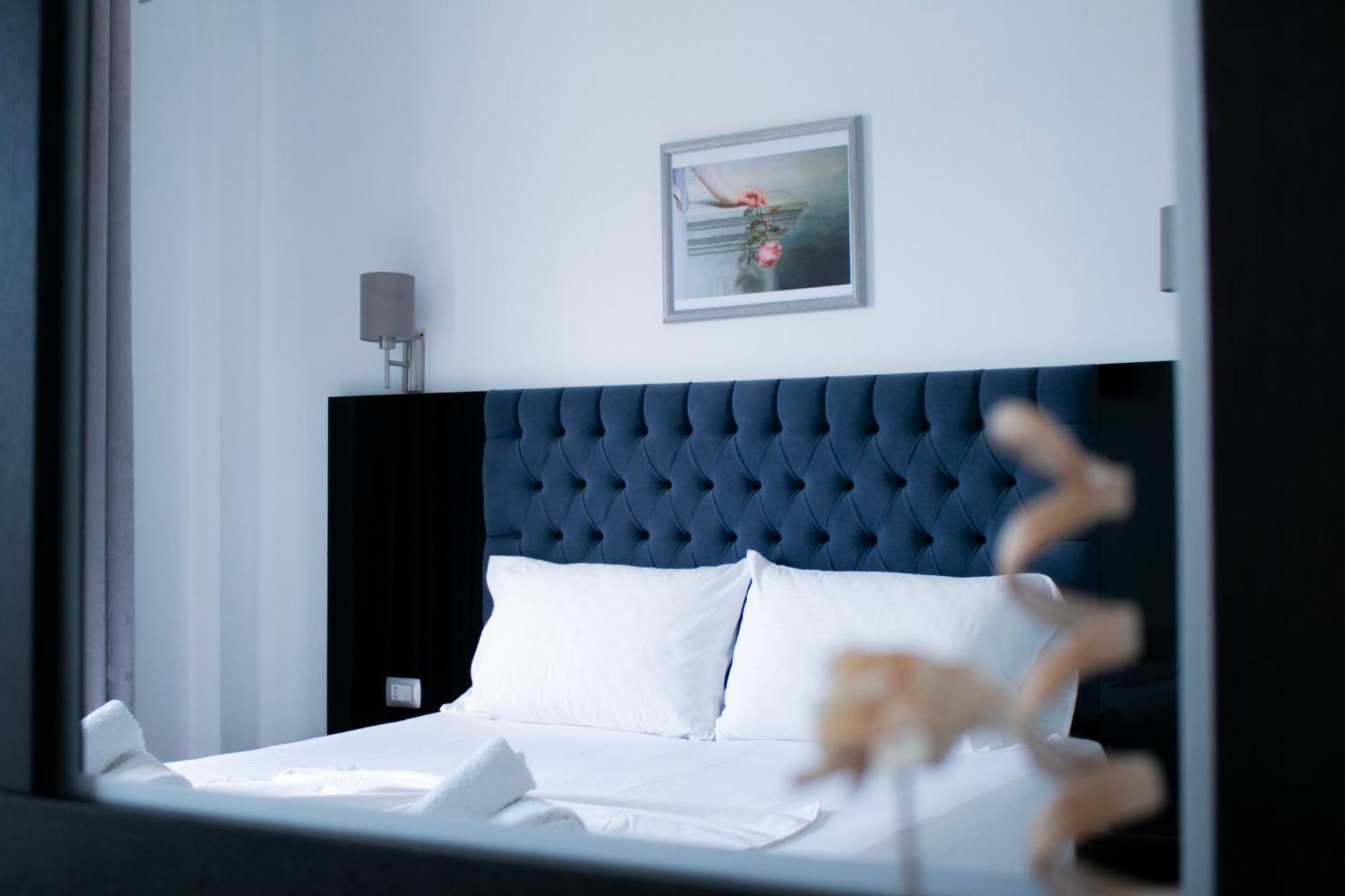 Hotel Fron Sarandë Eksteriør billede